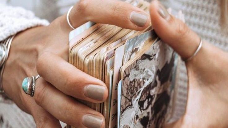 2025 Yes or No Tarot Best Guide