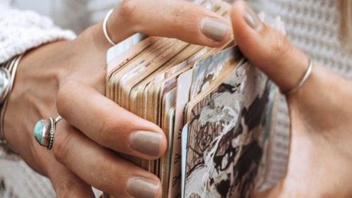 2025 Yes or No Tarot Best Guide